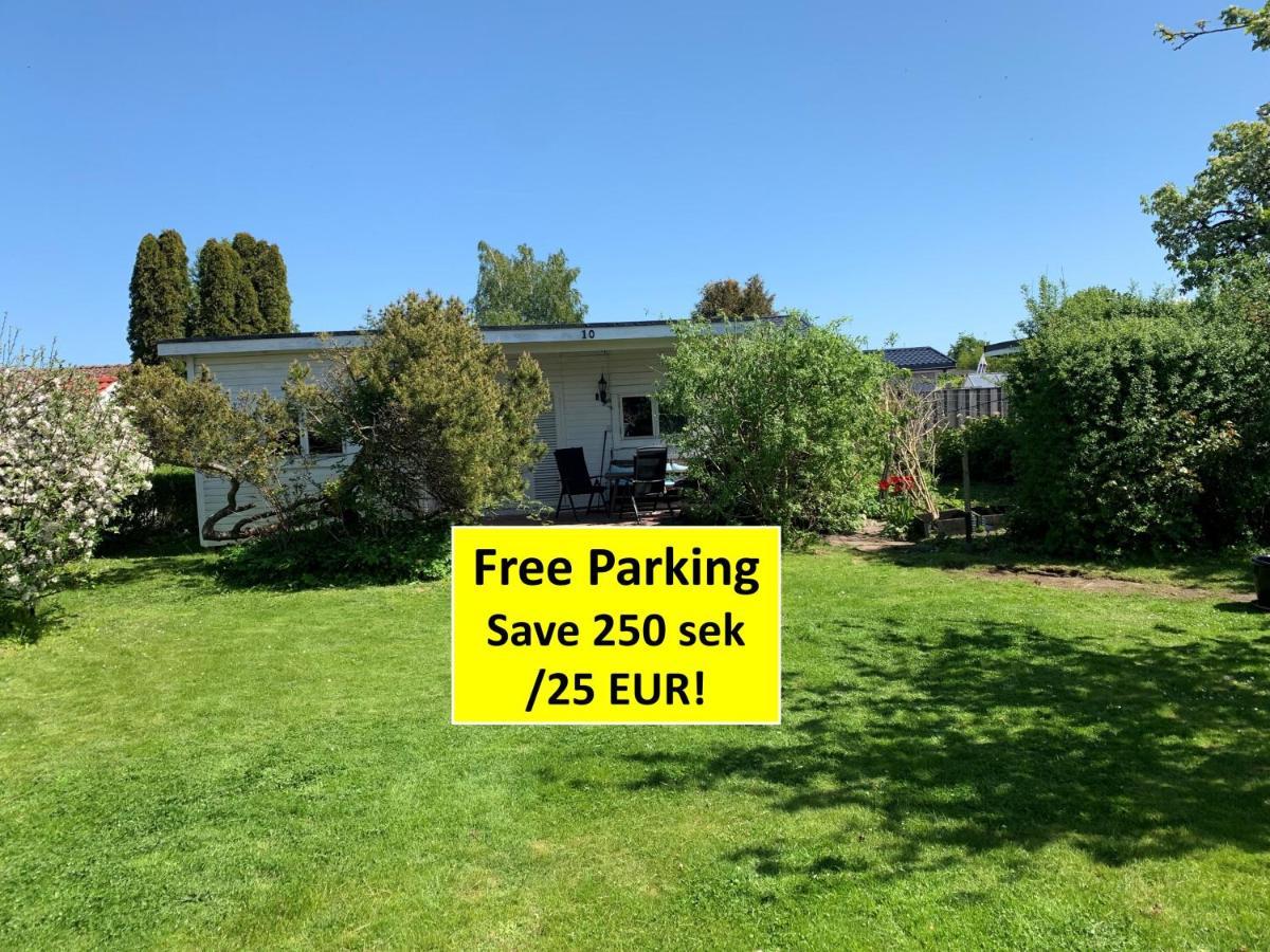 Private House Parking Garden Sea Nature Malmo Luaran gambar